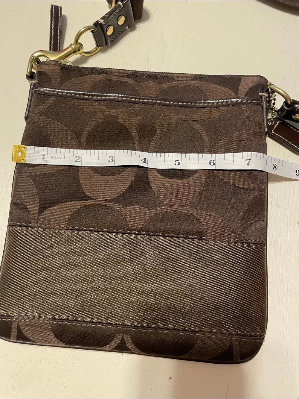 Coach Signature Canvas Swingpack Crossbody